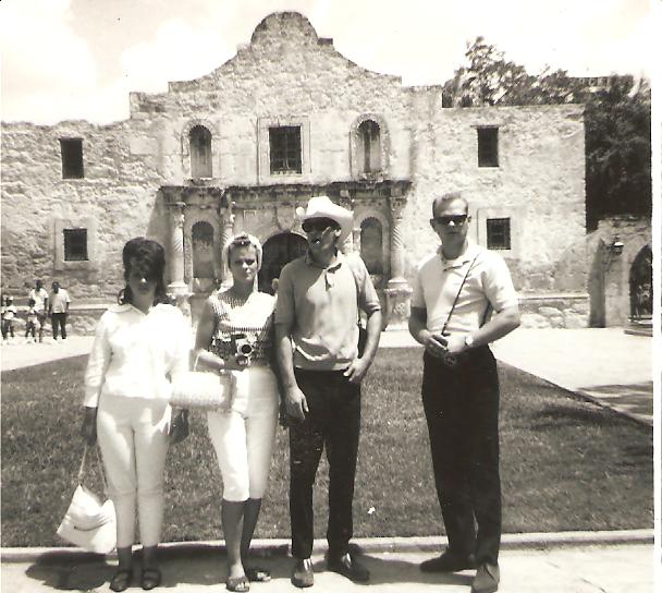 auntjomomdaduncledonalamo.jpg